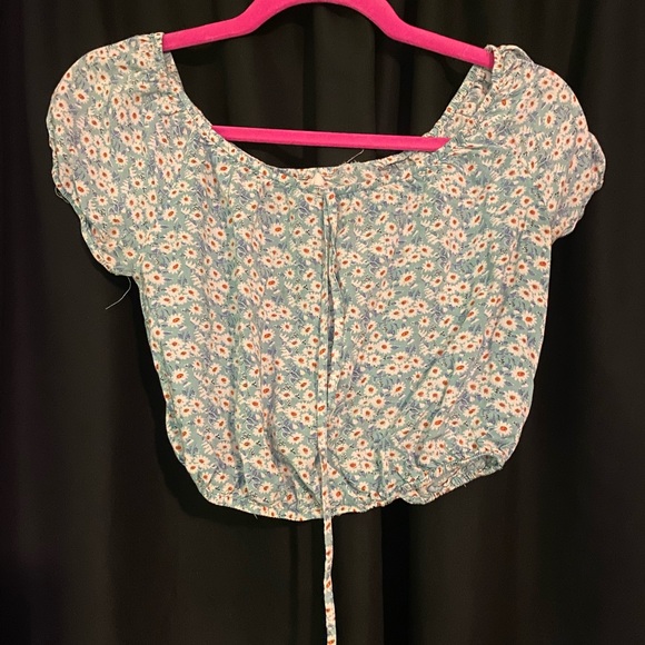 Floral blouse - Picture 2 of 7